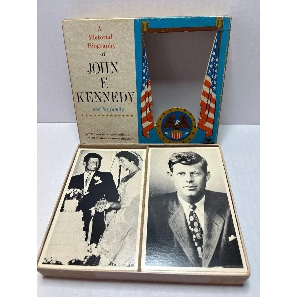 A Pictorial Biography of John F. Kennedy & His Family 42 Cards